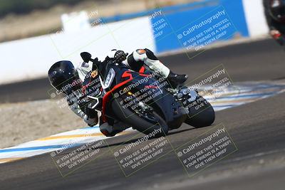 media/Sep-20-2025-TrackDaz (Sat) [[27f0cde673]]/A Group/12pm (Turn 1)/